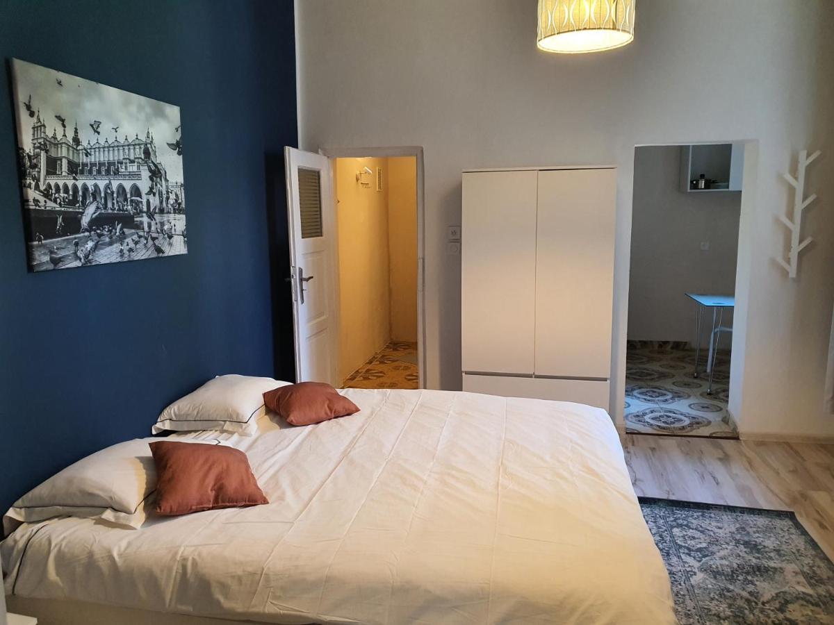 Amen Aparthotel Residence Cracovia Esterno foto