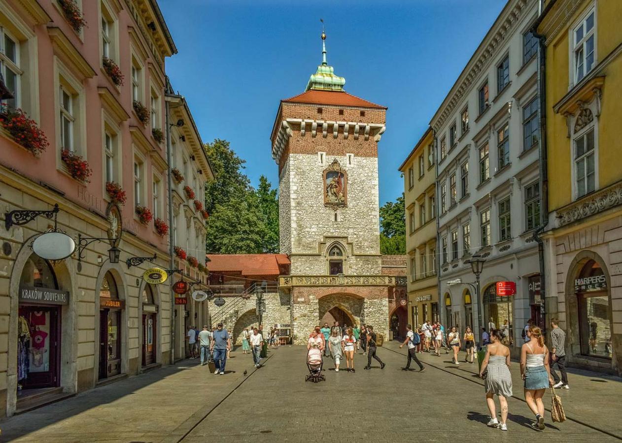 Amen Aparthotel Residence Cracovia Esterno foto